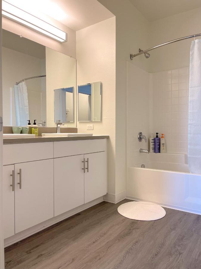 Spacious Entire Apt W Parking In Arts District Dtla B5 Los Angeles Dış mekan fotoğraf