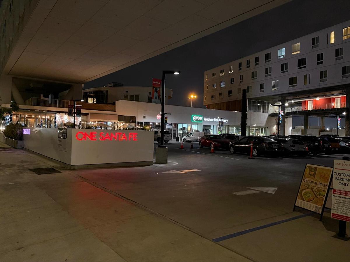 Spacious Entire Apt W Parking In Arts District Dtla B5 Los Angeles Dış mekan fotoğraf
