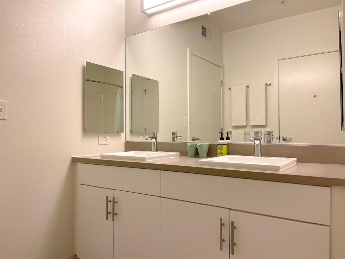 Spacious Entire Apt W Parking In Arts District Dtla B5 Los Angeles Dış mekan fotoğraf