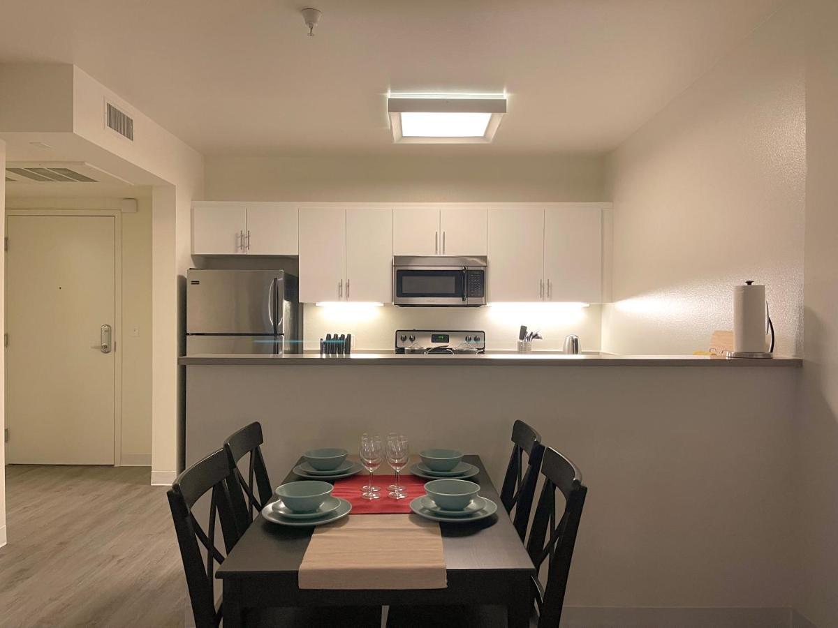 Spacious Entire Apt W Parking In Arts District Dtla B5 Los Angeles Dış mekan fotoğraf